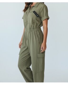 blanc noir sage green Short-Sleeve Utility Jumpsuit